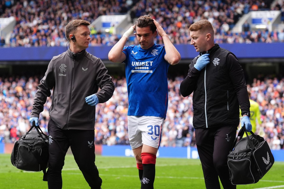 Ianis Hagi va lipsi până la finalul sezonului