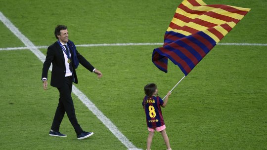Cel mai emoționant moment de la finala UCL! Fanii lui PSG au omagiat-o pe fiica lui Luis Enrique. Antrenorul: ”Xana e mereu cu mine!”