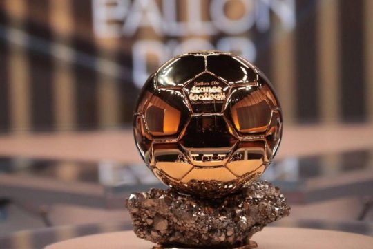 Luis Enrique știe cine ar merita Balonul de Aur: ”Clar i l-aș da lui. Este un lider”