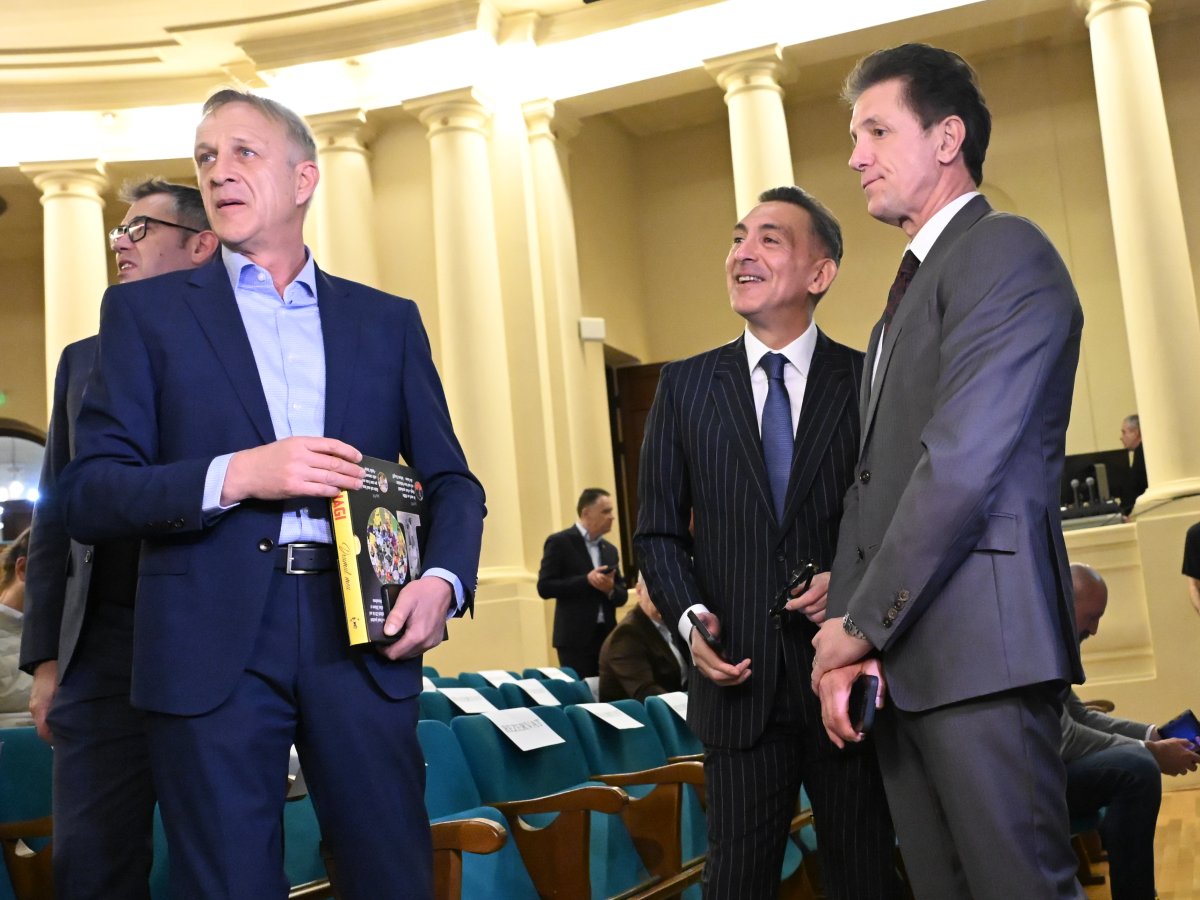Emil Săndoi este nemulțumit de faptul că nu a primit transferuri