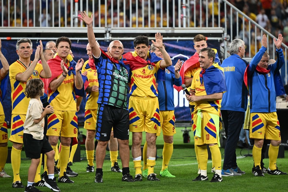 Florin Prunea și Miodrag Belodedici (foto în centru)