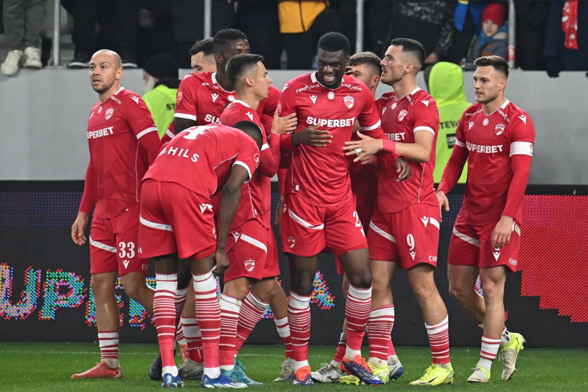 Dinamo a terminat pe locul 6 în play-off, în sezonul recent încheiat