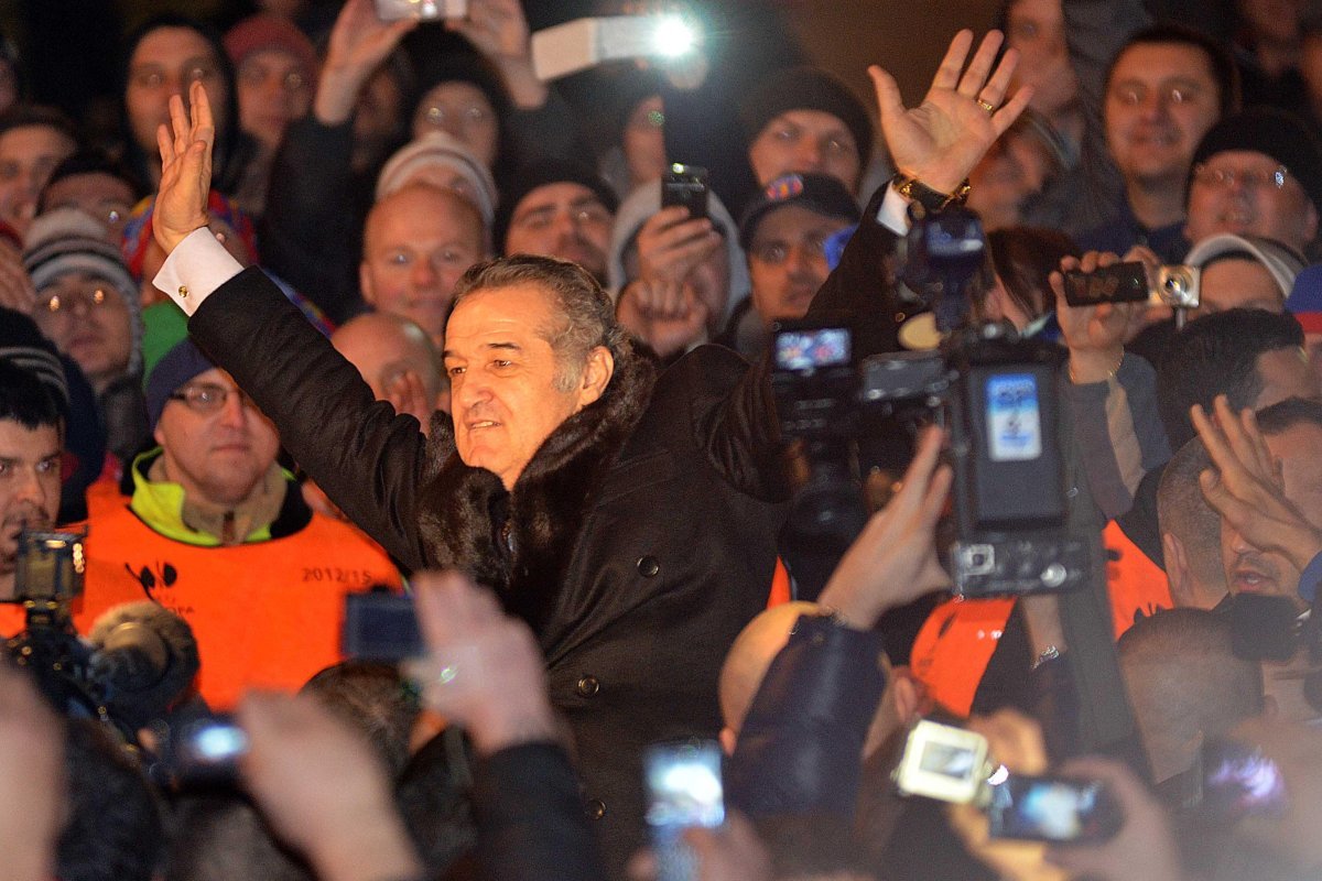 Generalul care l-a protejat pe Gigi Becali: ”MM Stoica era mereu la el. Închiria Ghencea cu 3000 de lei”