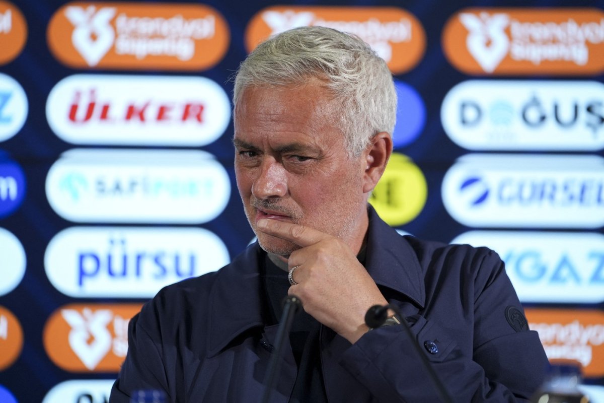Jose Mourinho este antrenorul lui Fenerbahce din iulie 2024