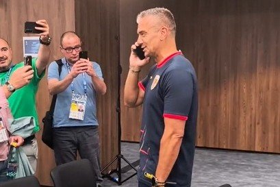 Daniel Pancu, în momentul conversației cu Vicente del Bosque