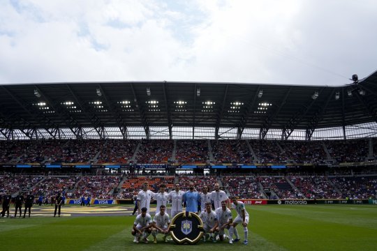 Și fără bani, și umiliți. Ce au trebuit să facă fotbaliștii lui Auckland City pentru a ajunge să fie bătuți măr de Bayern la Mondialul Cluburilor