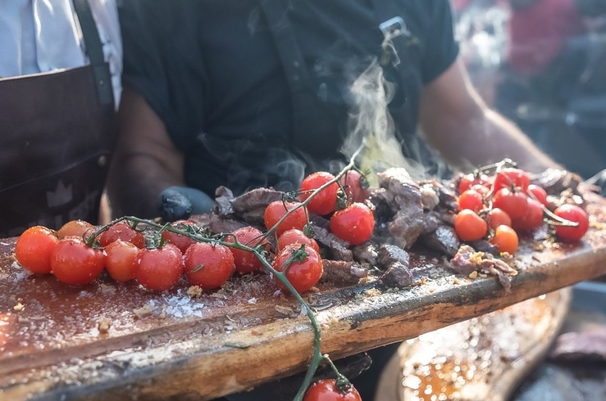 Auchan și GrillFest fac echipă pentru un BBQ de poveste
