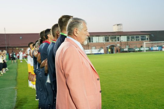 Fostul președinte din Liga 1 nu a mai rezistat: ”S-au inventat AI, drone, el vine de pe vremea bombardierilor! Unii mor de foame, alții de lipsă de medicamente”
