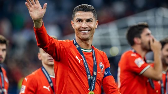 De ce își vopsește Cristiano Ronaldo unghiile de la picioare în negru