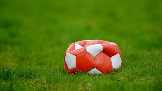 Se întâmplă în România! Terenul de fotbal se va transforma în salon de nunți