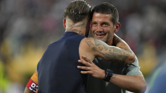 Cristi Chivu, înlocuit de un antrenor de 29 de ani care n-a jucat fotbal