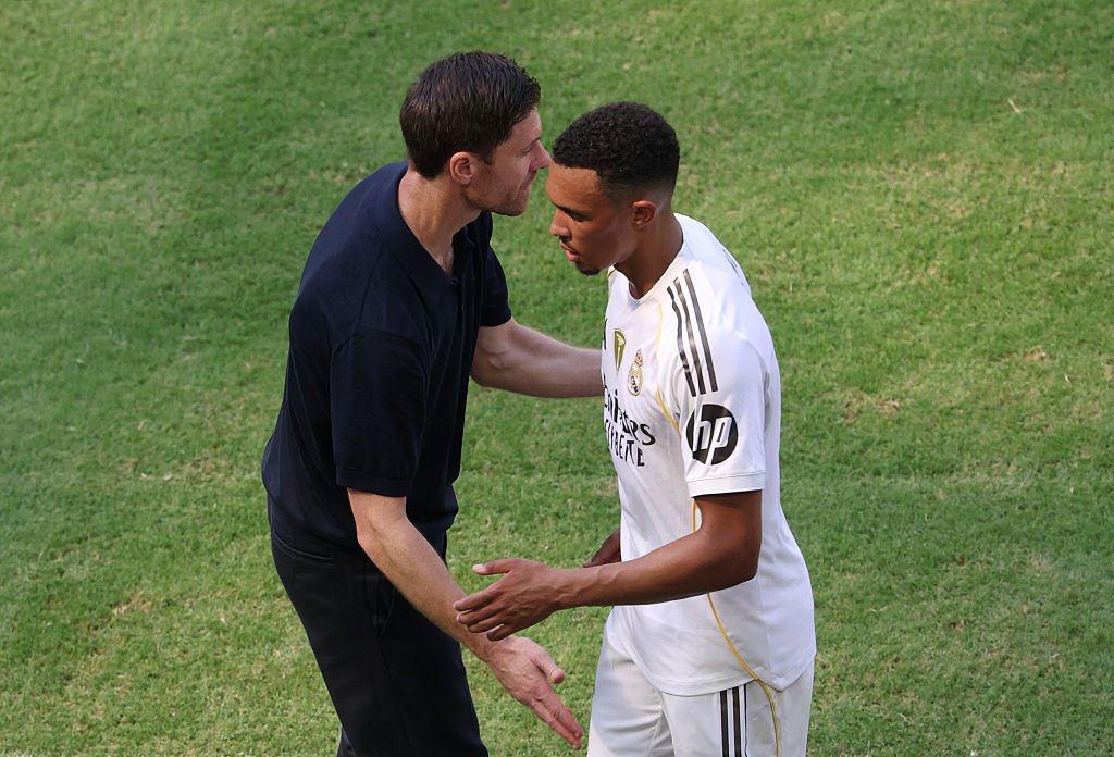 Xabi Alonso și Trent Alexander-Arnold, la primul meci după ce au semnat cu Real Madrid