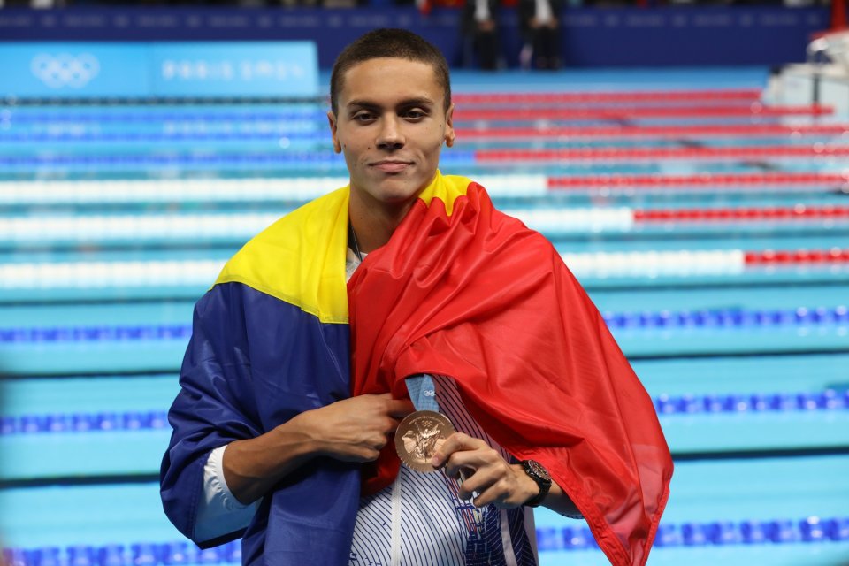 David Popovici, dublu medaliat olimpic la JO 2024