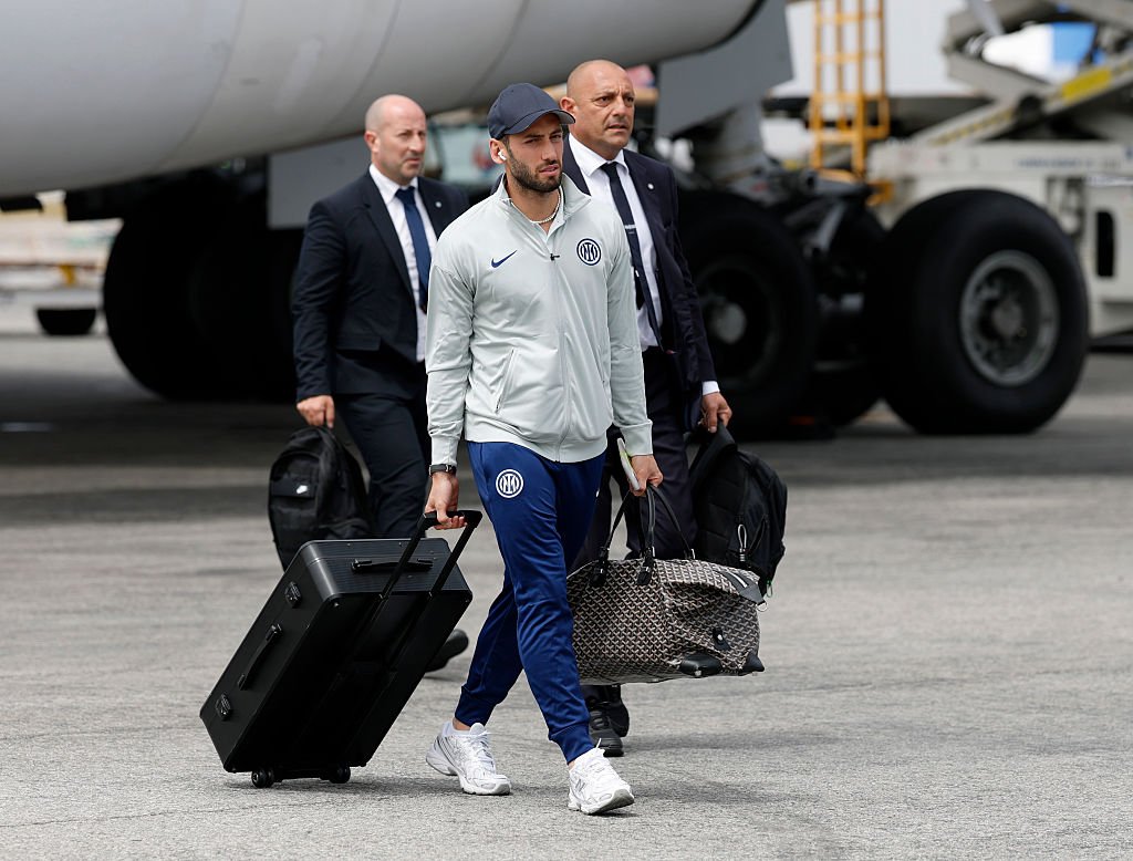 Hakan Çalhanoğlu, pe punctul să o părăsească pe Inter