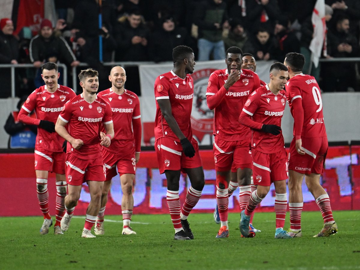 Homawoo a făcut parte din echipa care a adus priam calificare în play-ot a lui Dinamo după 8 ani de pauză