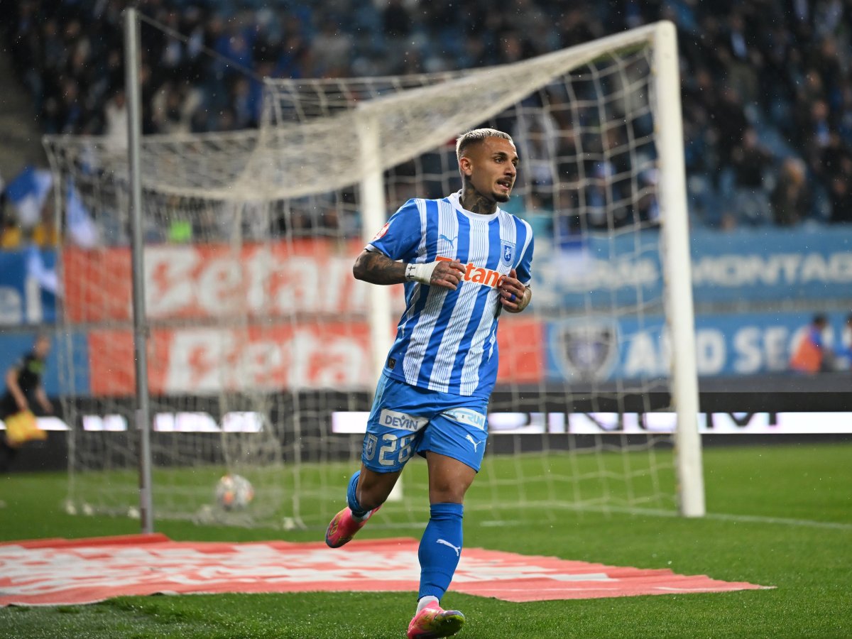Alex Mitriță, 30 de ani, a terminat cu Universitatea Craiova pe locul al 3-lea în SuperLiga și oltenii au căpătat astfel un bilet pentru Conference League