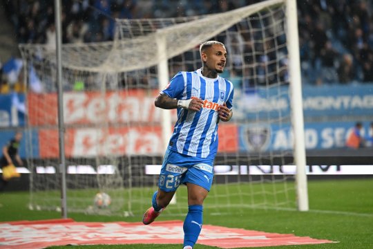 Mihai Rotaru l-a făcut pe Alex Mitriță cel mai bine plătit fotbalist din istoria României! A luat 1.800.000 de euro în ultimul an!