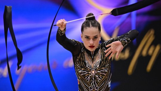 Părinții campioanelor de la gimnastică ritmică cer ajutorul prim-ministrului: ”Educaţia și gimnastica nu se exclud. Solicităm ajutor”