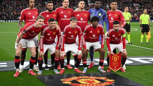 Un star al lui Manchester United, la cuțite cu fanii, după ce s-a fotografiat purtând tricoul rivalei din Premier League: "Pleacă din clubul nostru!"
