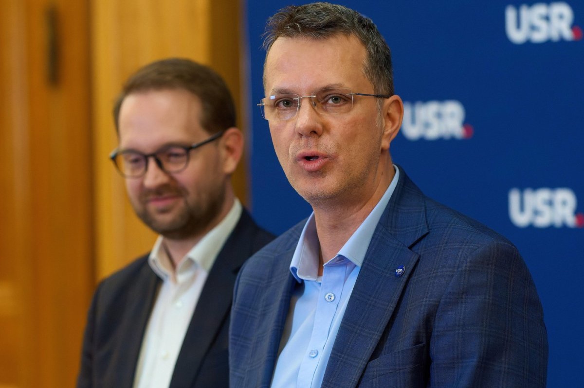 Ionuț Moșteanu, noul ministru al Apărării