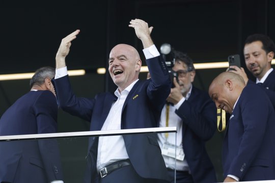 FIFA nu s-a învățat minte! Infantino plănuiește să extindă Campionatul Mondial al Cluburilor, deși stadioanele au fost mai mult goale la meciuri