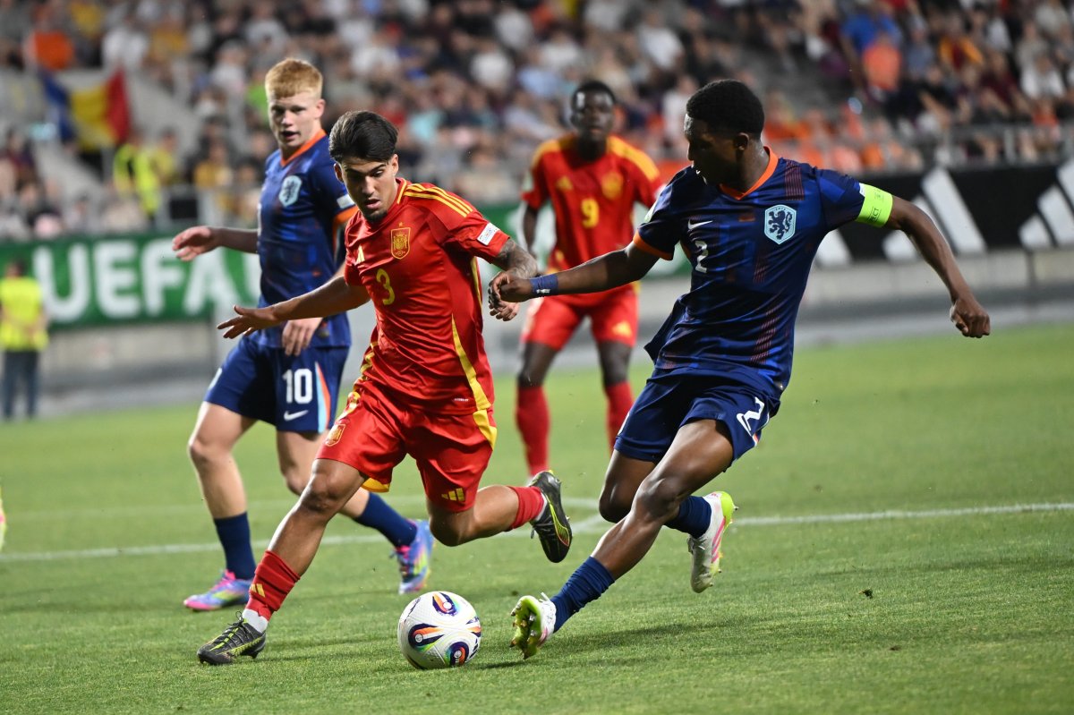 Olanda U19 a condus-o pe România U19 cu 2-0 la pauză, în semifinală