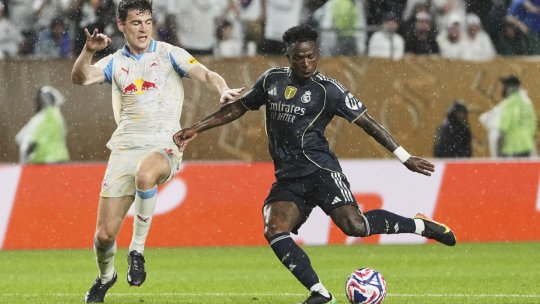 Tabloul complet al optimilor de finală de la Campionatul Mondial al Cluburilor. Cap de afiș: Real Madrid - Juventus Torino