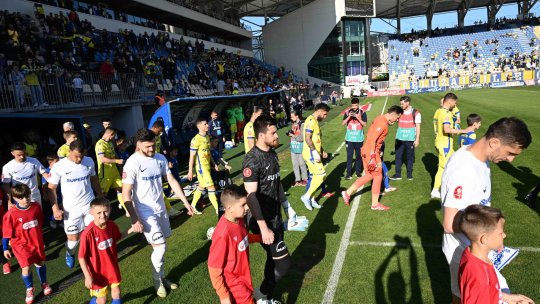 Fotbalistul aflat în vederile lui Mircea Lucescu s-a transferat în Polonia