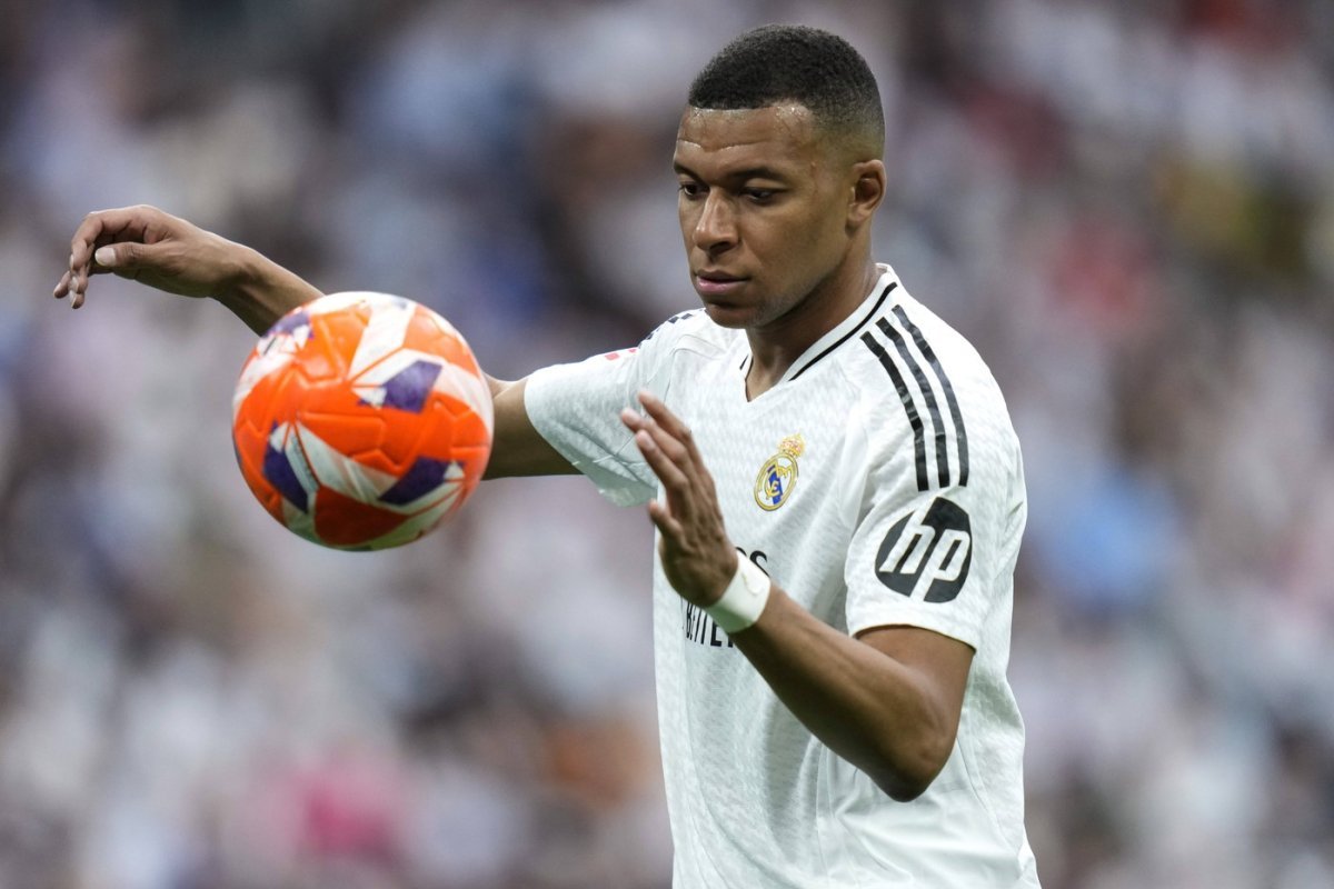 Mbappe, demolat de un cunoscut suporter PSG: ”Dacă nu ne lași în pace, spun cu cine umblai tu. Ai grijă”