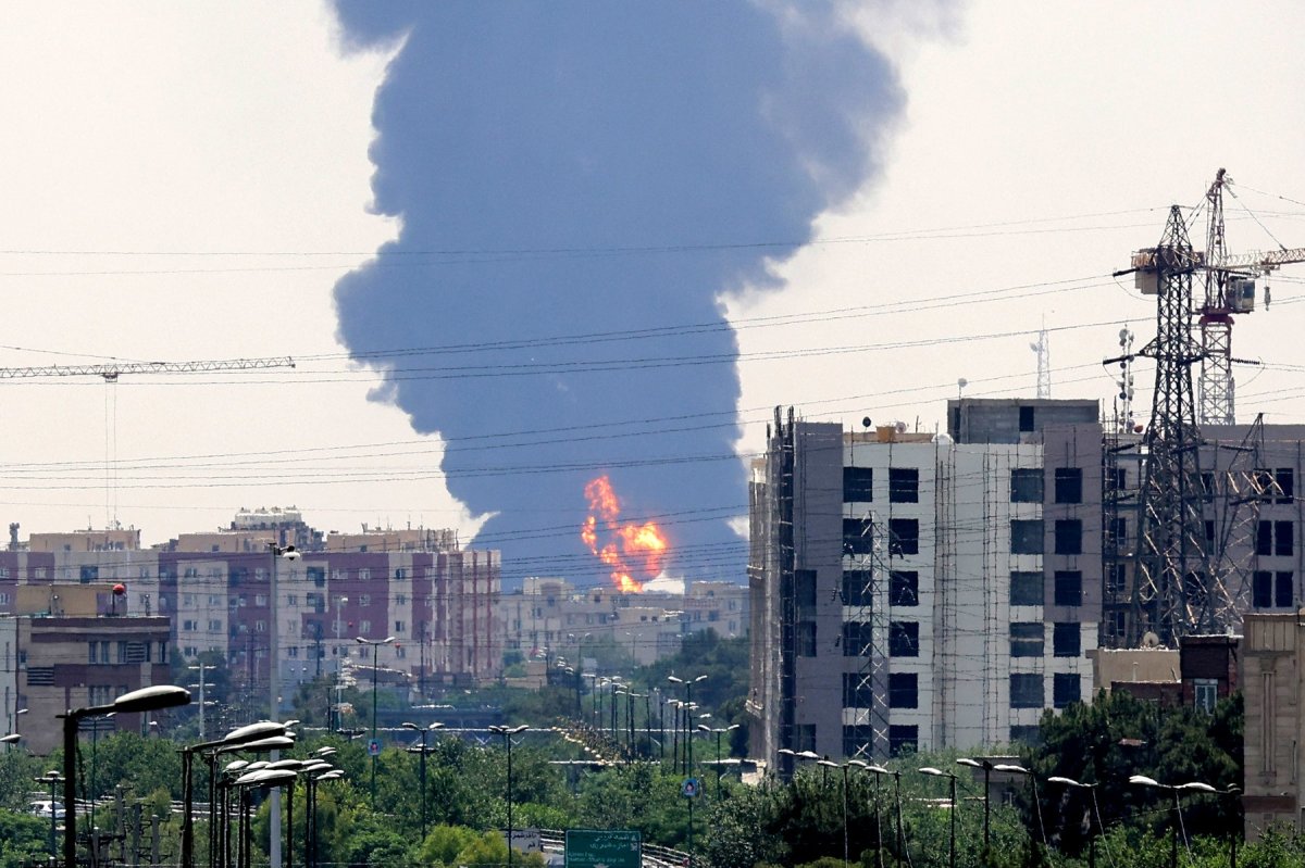 Bombardamentele israeliene au țintit capitala iraniană, Teheran