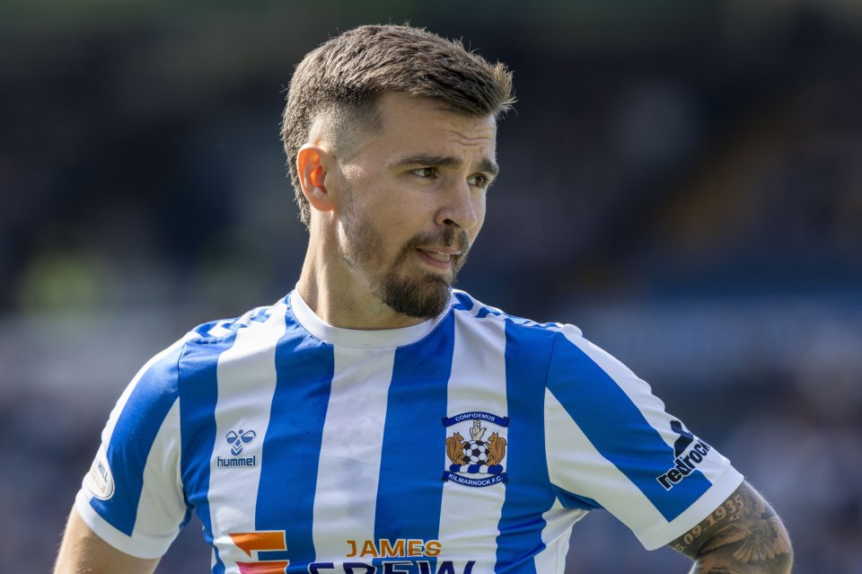 Danny Armstrong a fost lăudat după venirea la Dinamo