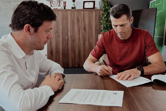 Costel Gâlcă a vorbit despre obiectivele Rapidului pentru sezonul următor: ”E nevoie de îmbunătățiri”