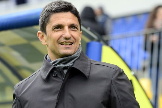 Răzvan Lucescu i-a arătat degetul mijlociu lui George Copos și a plecat acasă pe jos: ”Pe podul Giulești, a oprit un autobuz lângă mine”