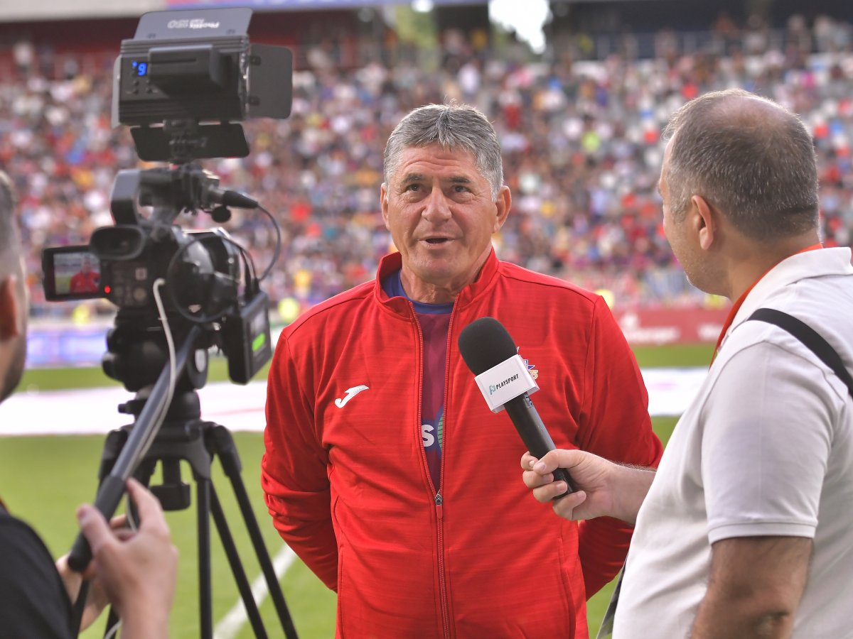 Iovan (64 de ani) e coordonator la Centrul de copii și juniori al clubului Steaua