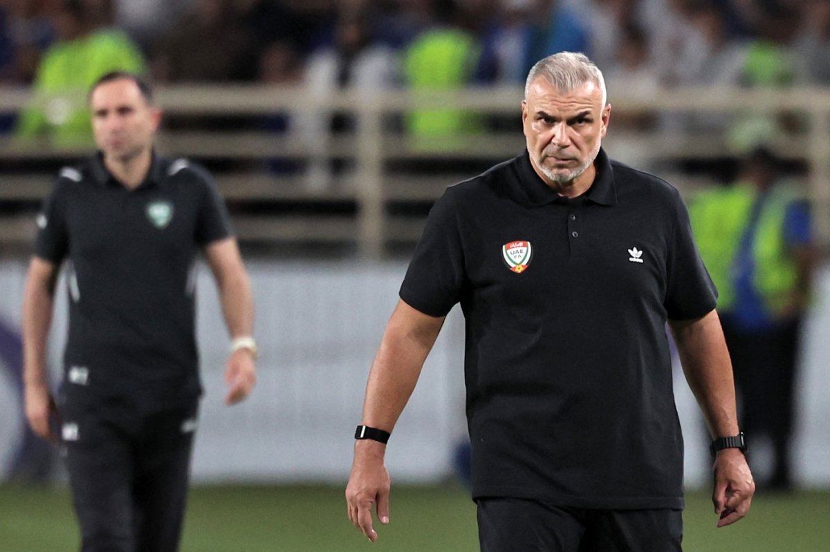 Cosmin Olăroiu este unul dintre cei mai titrați antrenori români