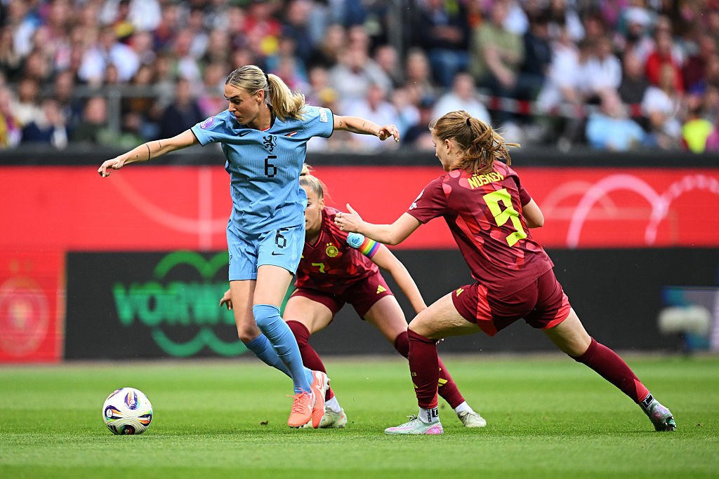Căpitanul Germaniei la EURO 2025, hărțuită pe rețelele de socializare: ”Primesc constant poze cu bărbați dezbrăcați”