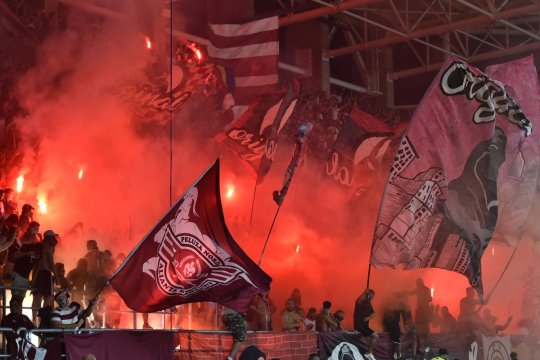 Milionarul păcălit de patronul Rapidului: ”Nu știe ce semnează. În fiecare an intră o gâscă în fotbal”