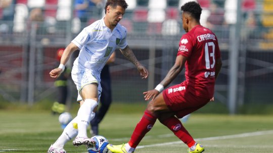 U Cluj, aproape de o super lovitură în mercato: un fost jucător de la AS Roma! L-au vrut Rapid și CFR Cluj