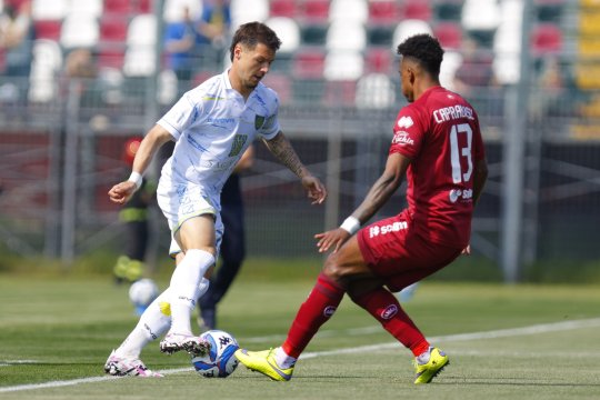 U Cluj, aproape de o super lovitură în mercato: un fost jucător de la AS Roma! L-au vrut Rapid și CFR Cluj