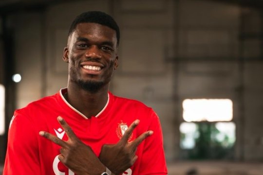 OFICIAL | Josue Homawoo a semnat! Contact pe două sezoane pentru fostul dinamovist
