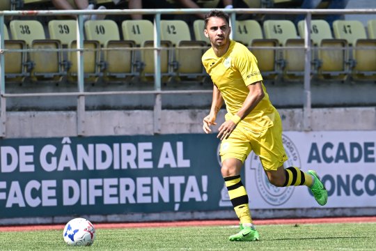 Răzvan Grădinaru a revenit în România. Echipa la care s-a transferat fostul mijlocaș al FCSB-ului
