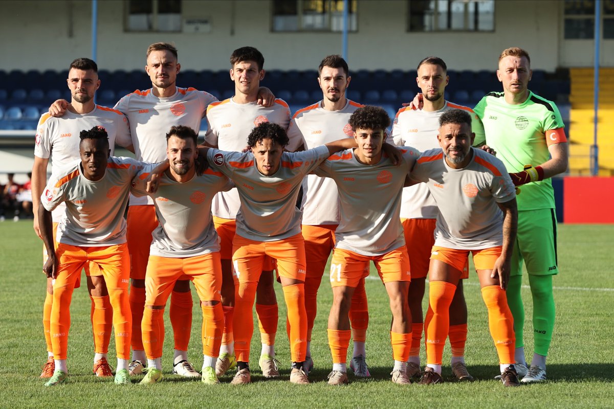 Aceștia au fost cei 11 titulari trimiși în teren de Mihai Teja la partida cu Universitatea Cluj