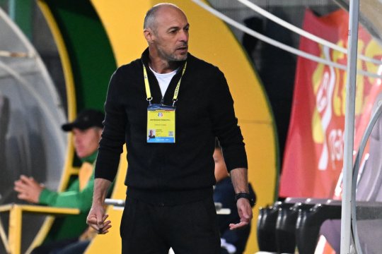 Bogdan Andone nu își pierde speranța după 0-2 cu Rapid, dar cere întăriri: ”De asta avem nevoie”