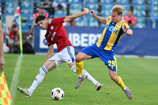 Eric Bicfalvi, sfat pentru Ștefan Bană: ”Folosește-mă și vei crește”