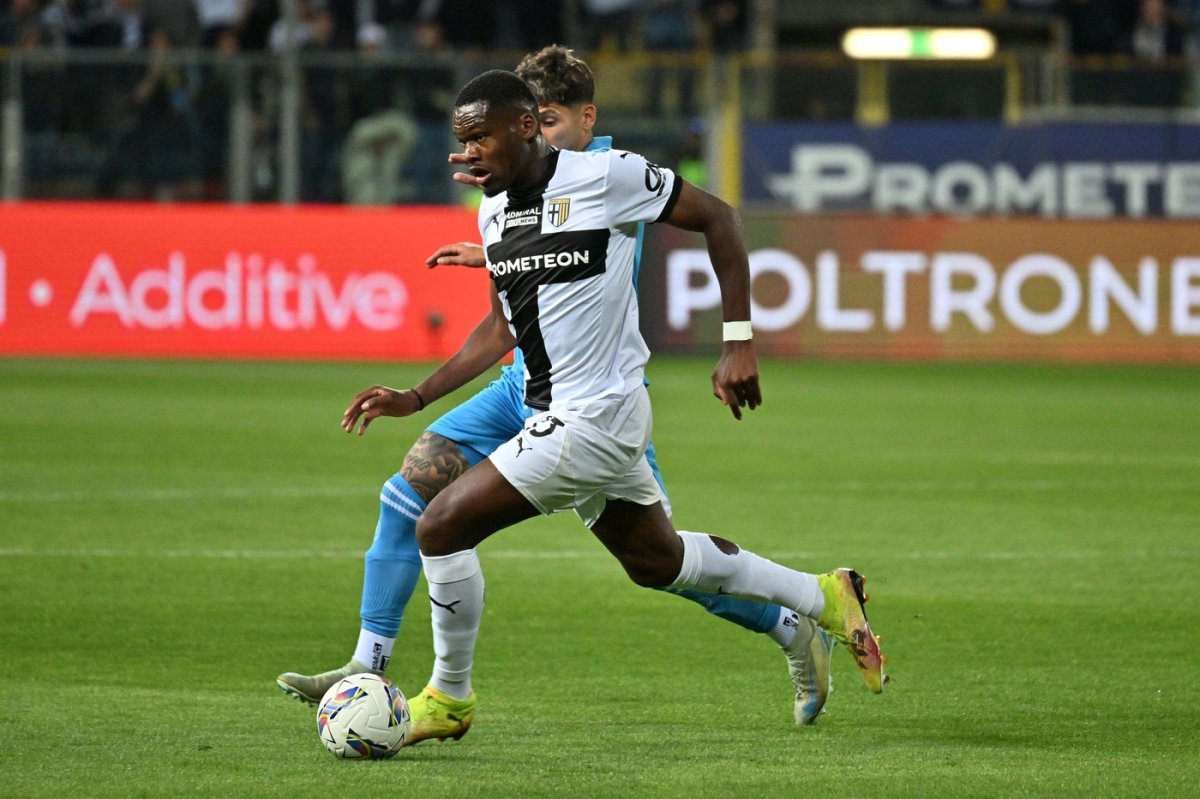 Ange-Yoan Bonny a fost antrenat de Chivu la Parma