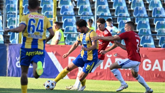 Vin banii în Superliga! Fiecare club încasează 500.000 de euro