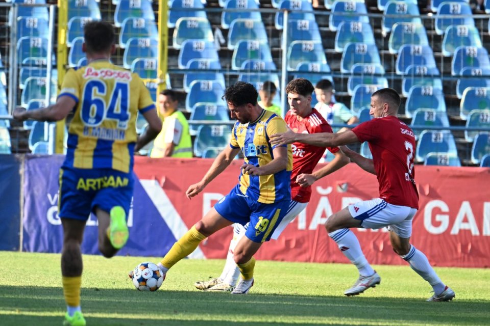 Vin banii în Superliga! Fiecare club încasează 500.000 de euro