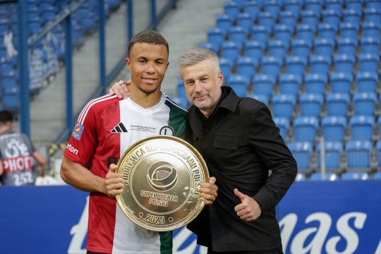 Legia Varșovia, calificată în următorul tur preliminar din Europa League! Edi Iordănescu are trei victorii din trei meciuri în Polonia