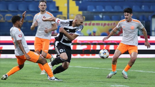 ”Este clubul lui”. Gigi Becali ar controla încă o echipă din Superliga: ”Știu legăturile”