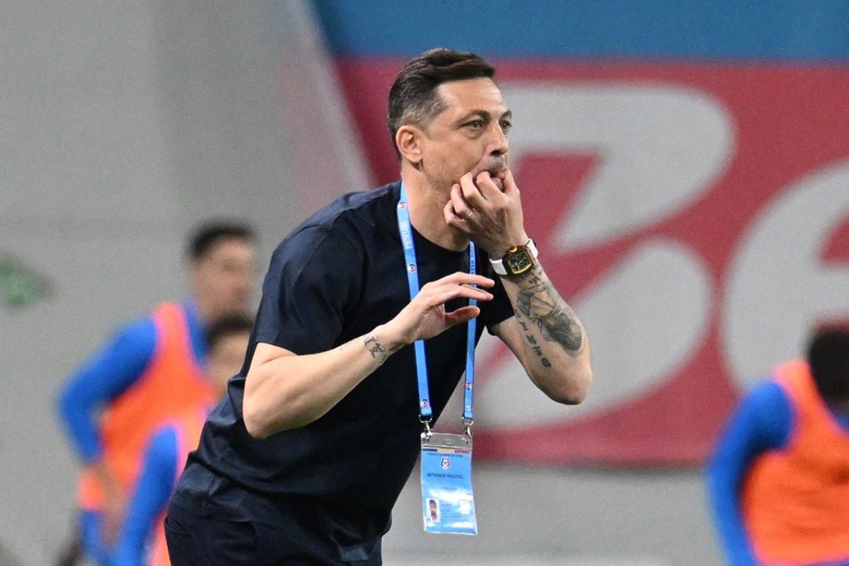 Mirel Rădoi are în lot cel mai bine plătiți portari de rezervă din Superliga